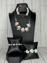 Load image into Gallery viewer, Glimpses of Malibu - Multi (Flowers)