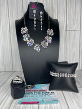 Load image into Gallery viewer, Fiercely 5th Avenue - Iridescent