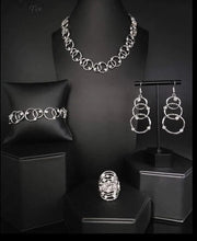 Load image into Gallery viewer, Fiercely 5th Avenue - Silver Set
