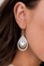 Load image into Gallery viewer, Fiercely 5th Avenue - White Bling