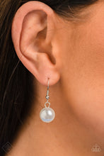 Load image into Gallery viewer, Romantically Reminiscent - White