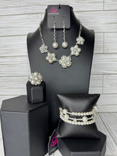 Load image into Gallery viewer, Fiercely 5th Avenue - Pearl &amp; Bling
